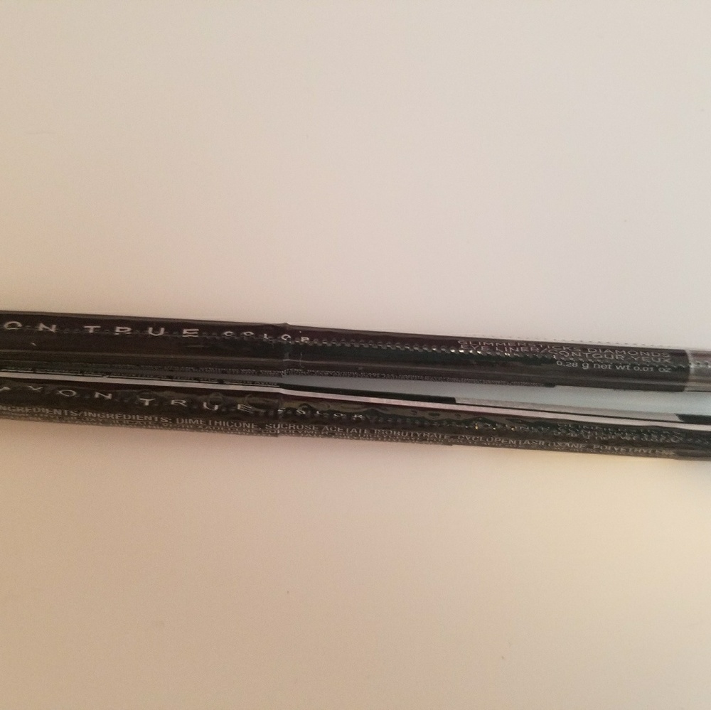 Avon glimmersticks eyeliner